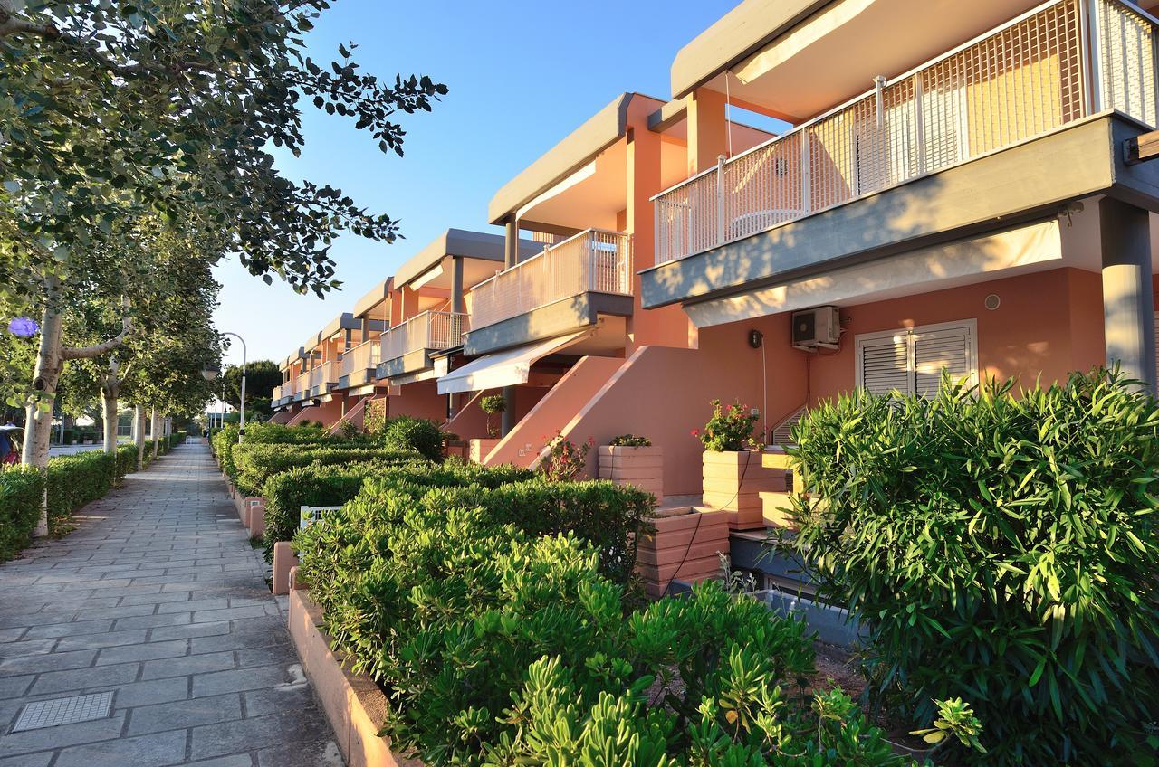 Blue Marine Village Rodi Garganico Exterior foto